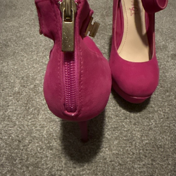 Pump High heels - Picture 5 of 5